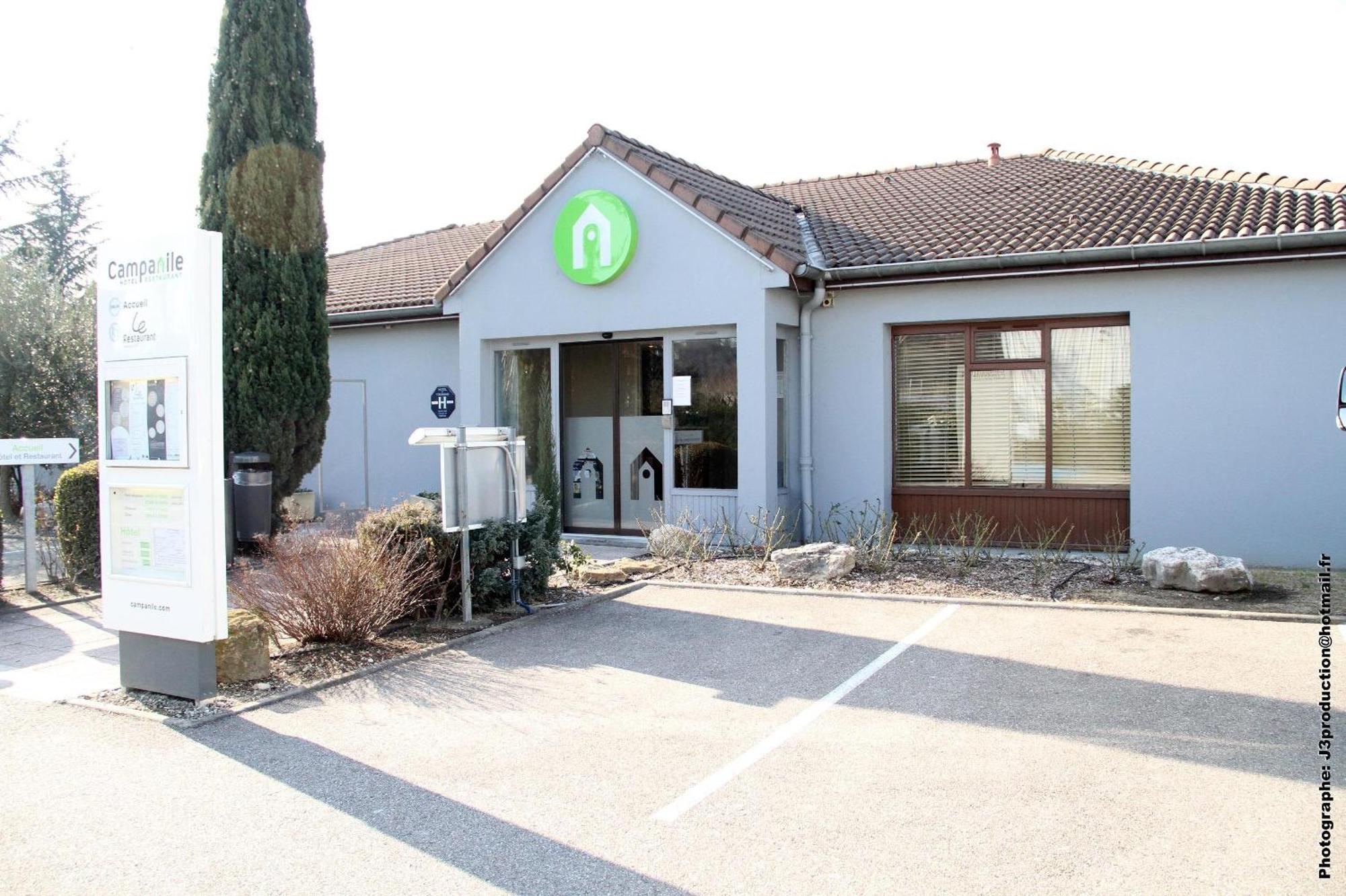 Hotel Campanile Lyon Sud Feyzin Esterno foto